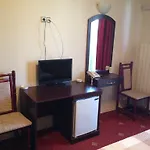 Romantic 3*
