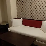 Romantic 3*